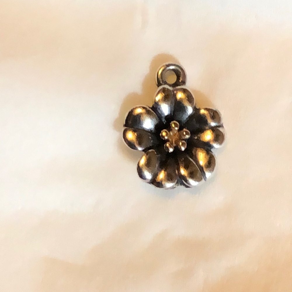 Authentic James Avery April Flowers 925 and 14k
